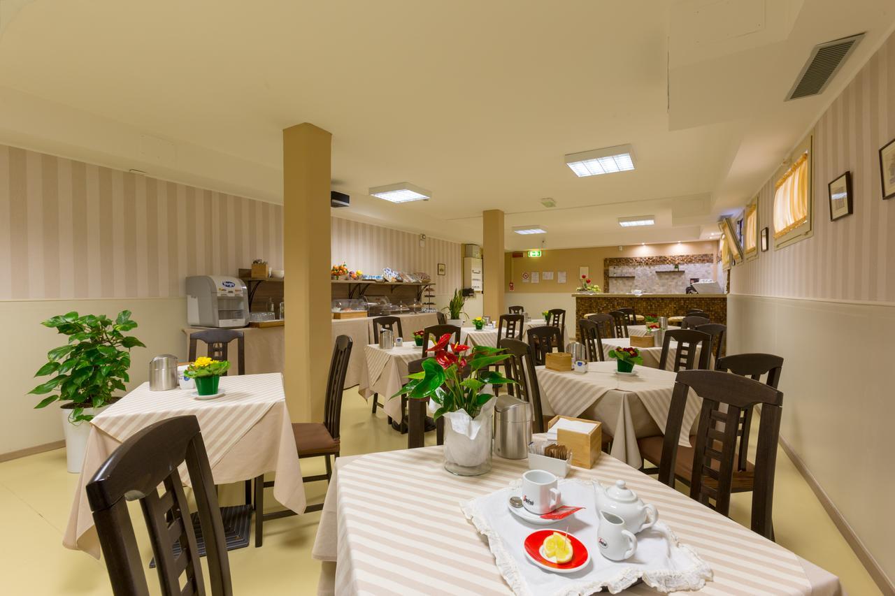 פוצ'קיו Hotel La Campagnola מראה חיצוני תמונה